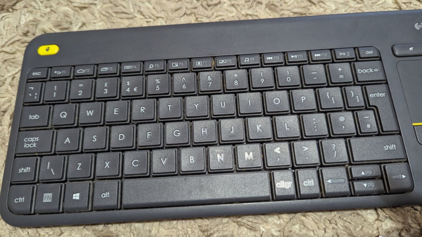 Logitech K400 Plus   клавіатура з тачпадом  +адаптер ЮСБ Від 1 грн - фото фото фото 2