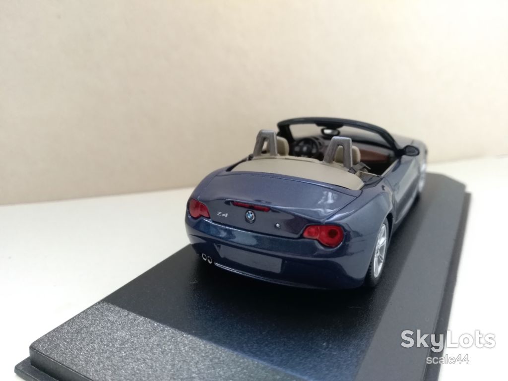 BMW Z4.Minichamps.1:43 - фото фото фото 5