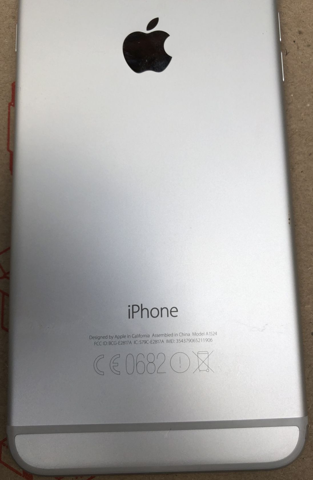Apple iPhone 6 Plus 128GB Silver    (Model A1524) - фото фото фото 3