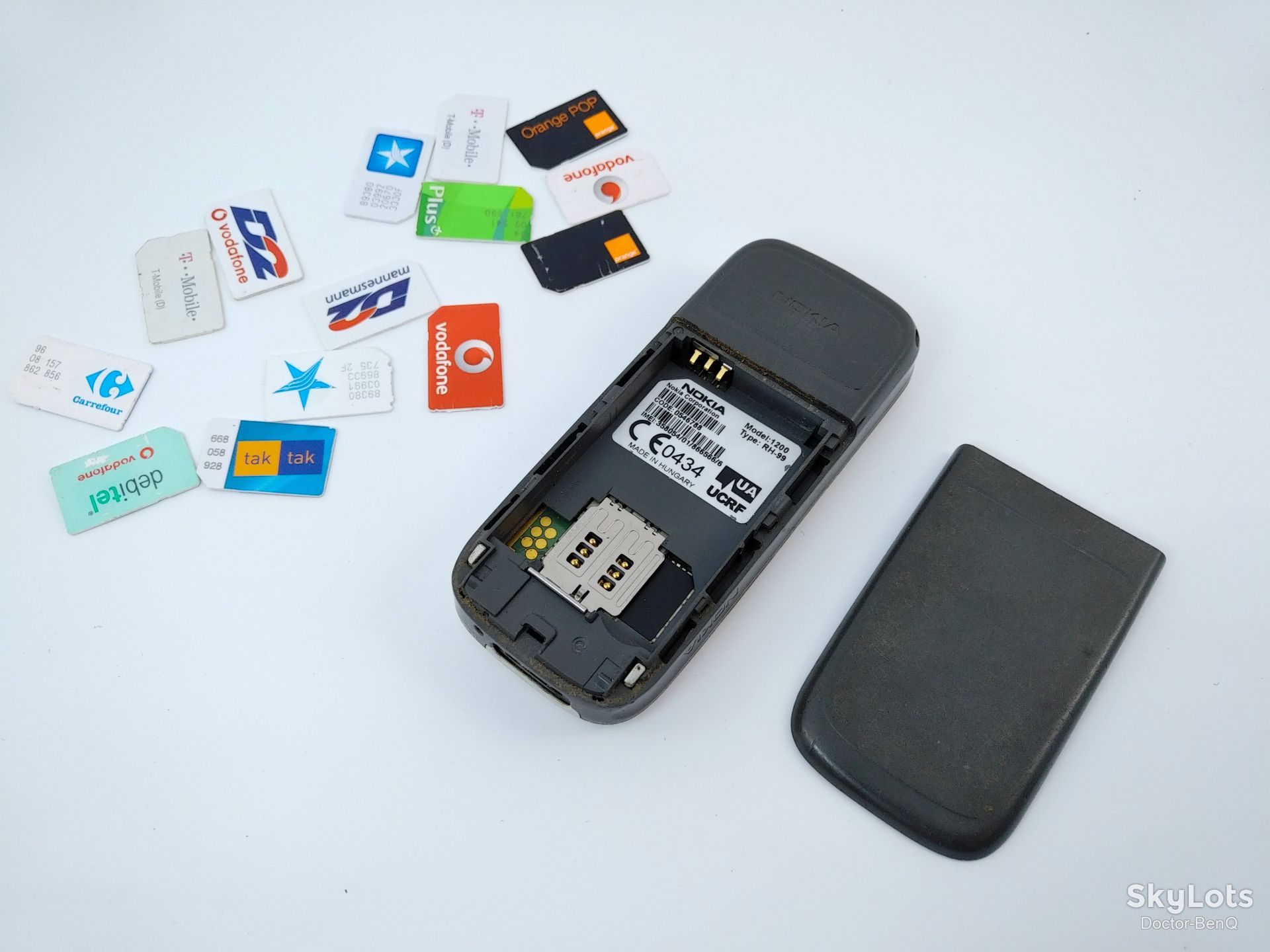 Nokia 1200 не бачить сімку - фото фото фото 3