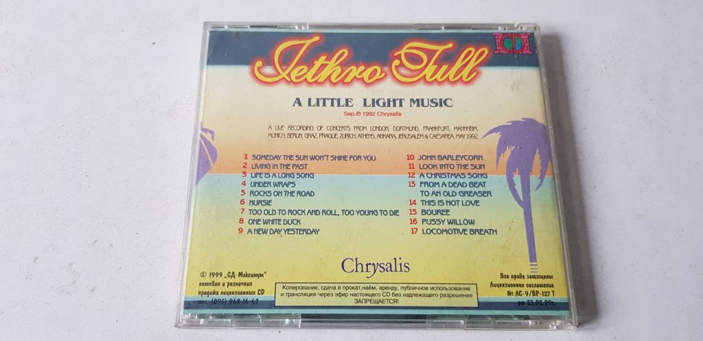 Jethro Tull A Little Light Music - фото фото фото 1