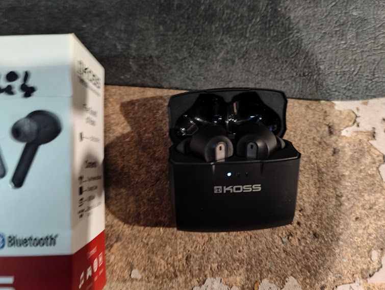 Беспроводные наушники Koss TWS150i № 25210101 - фото фото фото 1