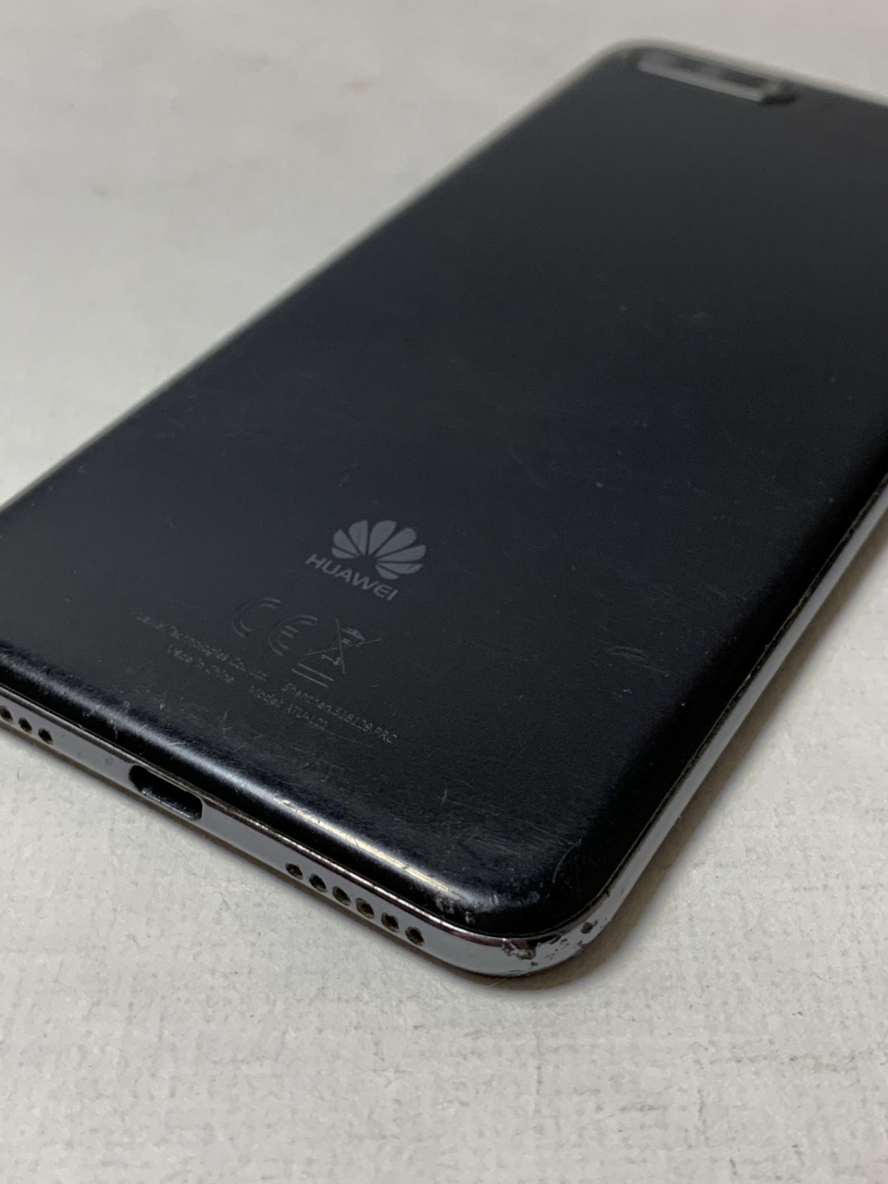 Huawei Y6 2018 Black Оригинал! ATU-L21 2/16gb - фото фото фото 7