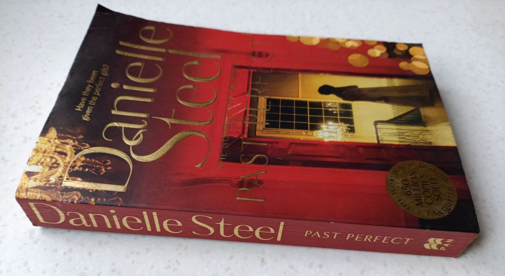 Danielle Steel. Past Perfect - фото фото фото 3