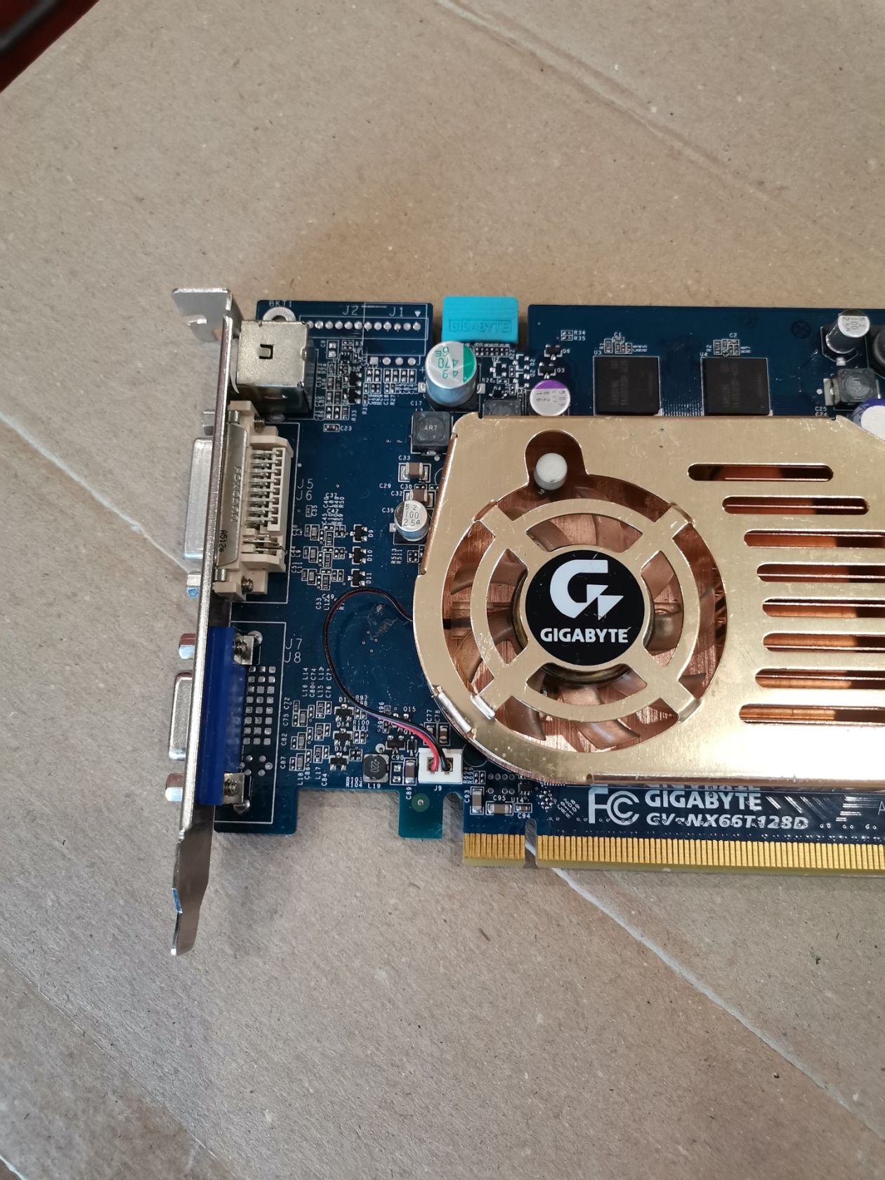 Видеокарта Gigabyte GV-NX66T128D 128mb GDDR3 PCI Express x16 - фото фото фото 5
