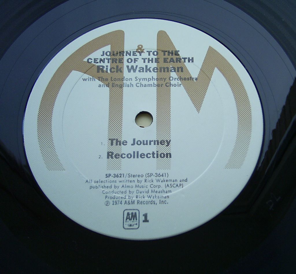 RICK WAKEMAN Journey To The Centre Of The Earth LP VG+/EX - фото фото фото 5