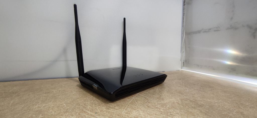 Роутер D-Link Wireless N300 код tp11 - фото фото фото 1