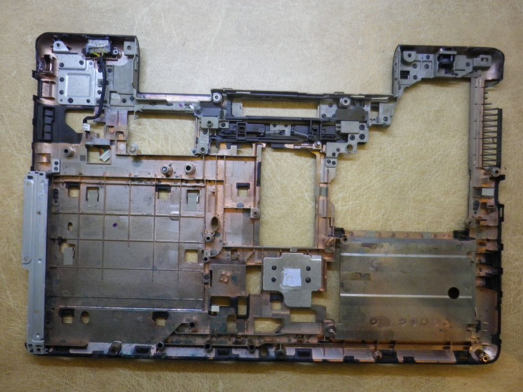 Б/У Корпус низ без сервісної кришки на HP ProBook 650G1 - фото фото фото 1