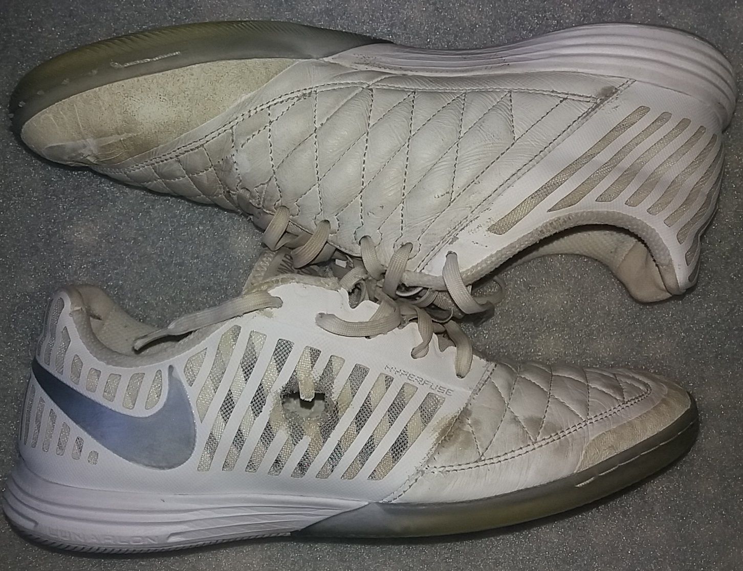 NIKE  фирменные  кроссовки LUNAR GATO - фото фото фото 0