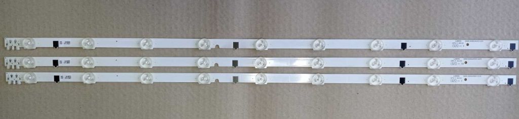 Планка пісвітки LED TV  32",  9 LED  D2GE-320SC0-R3  (12,12,27) , оригінал, розбірка - фото фото фото 0