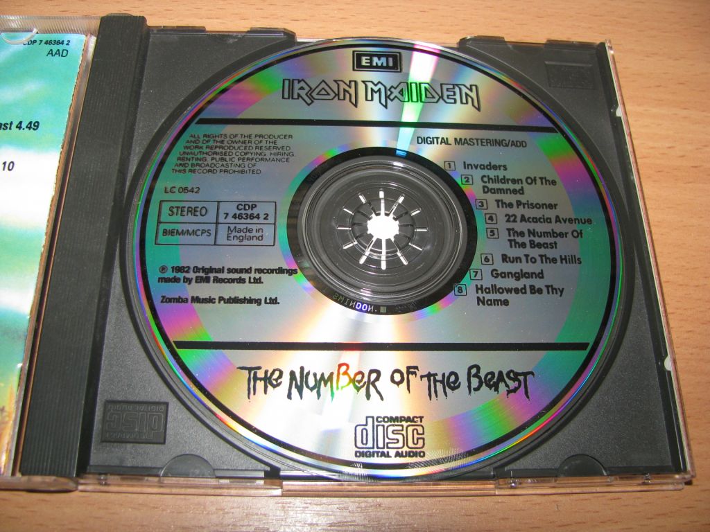 IRON MAIDEN - The Number Of The Beast    (1982 EMI UK) - фото фото фото 2