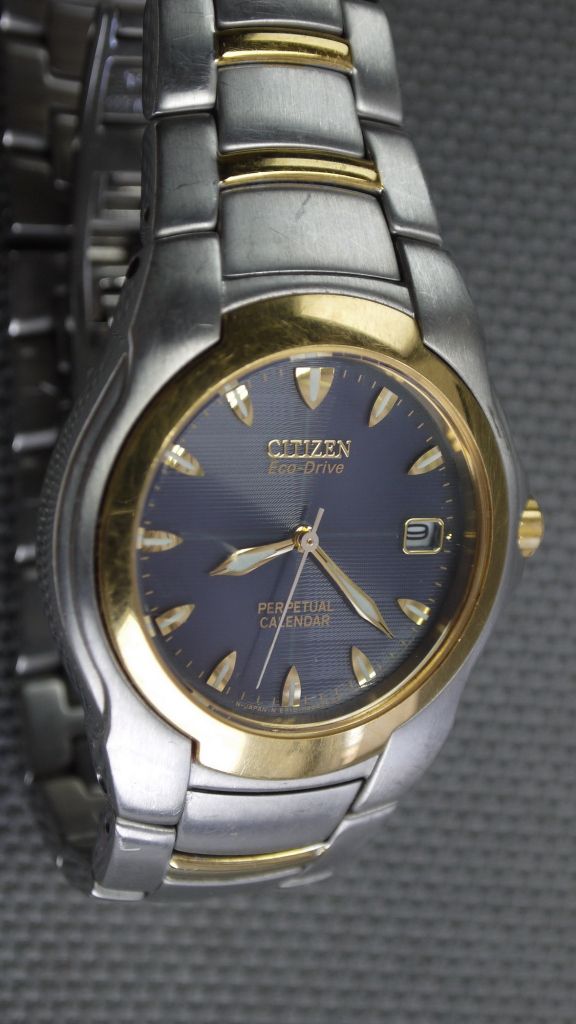 Годинник CITIZEN Eco-Drive Perpetual Calendar 100м. цельнолитая нержавейка синий циферблат model:E710-H24385TA  Вживане - фото фото фото 4