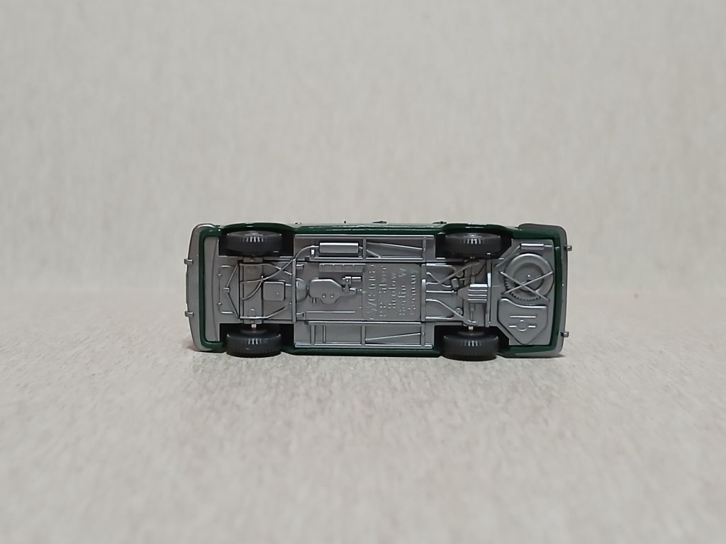 Автомобіль Rolls-Royce Silver Shadow. WIKING 1:87 H0  (11830.10/3+) . - фото фото фото 4