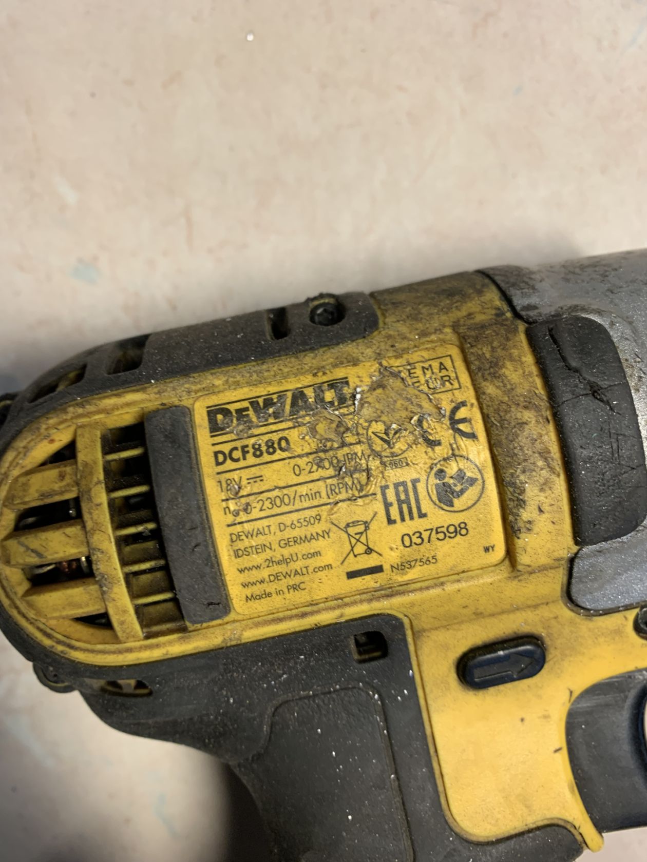Акумуляторний ударний гайковерт DeWalt DCF880 - фото фото фото 1