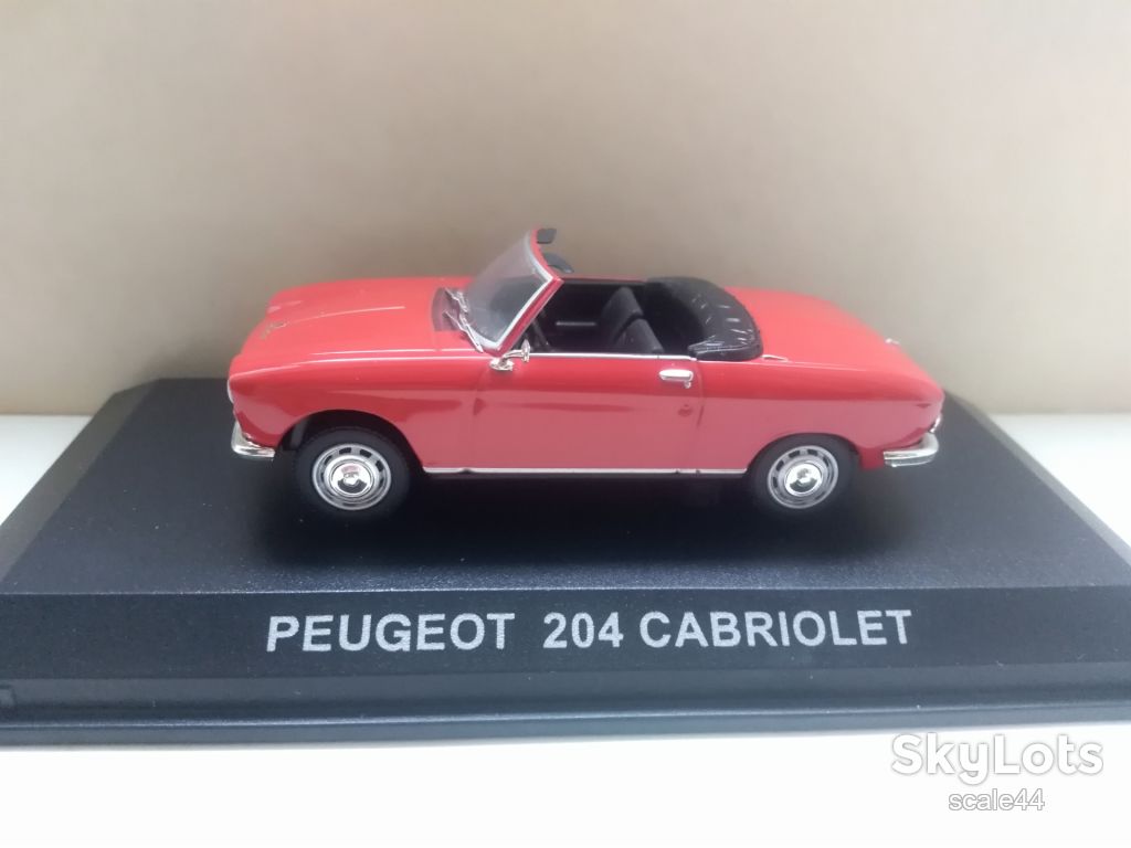 Peugeot 204 Cabriolet.Norev.1/43 - фото фото фото 1