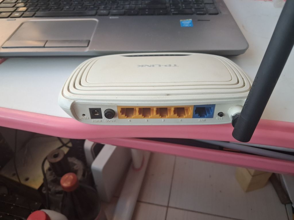 Маршрутизатор роутер TP-Link TL-WR740N - фото фото фото 2