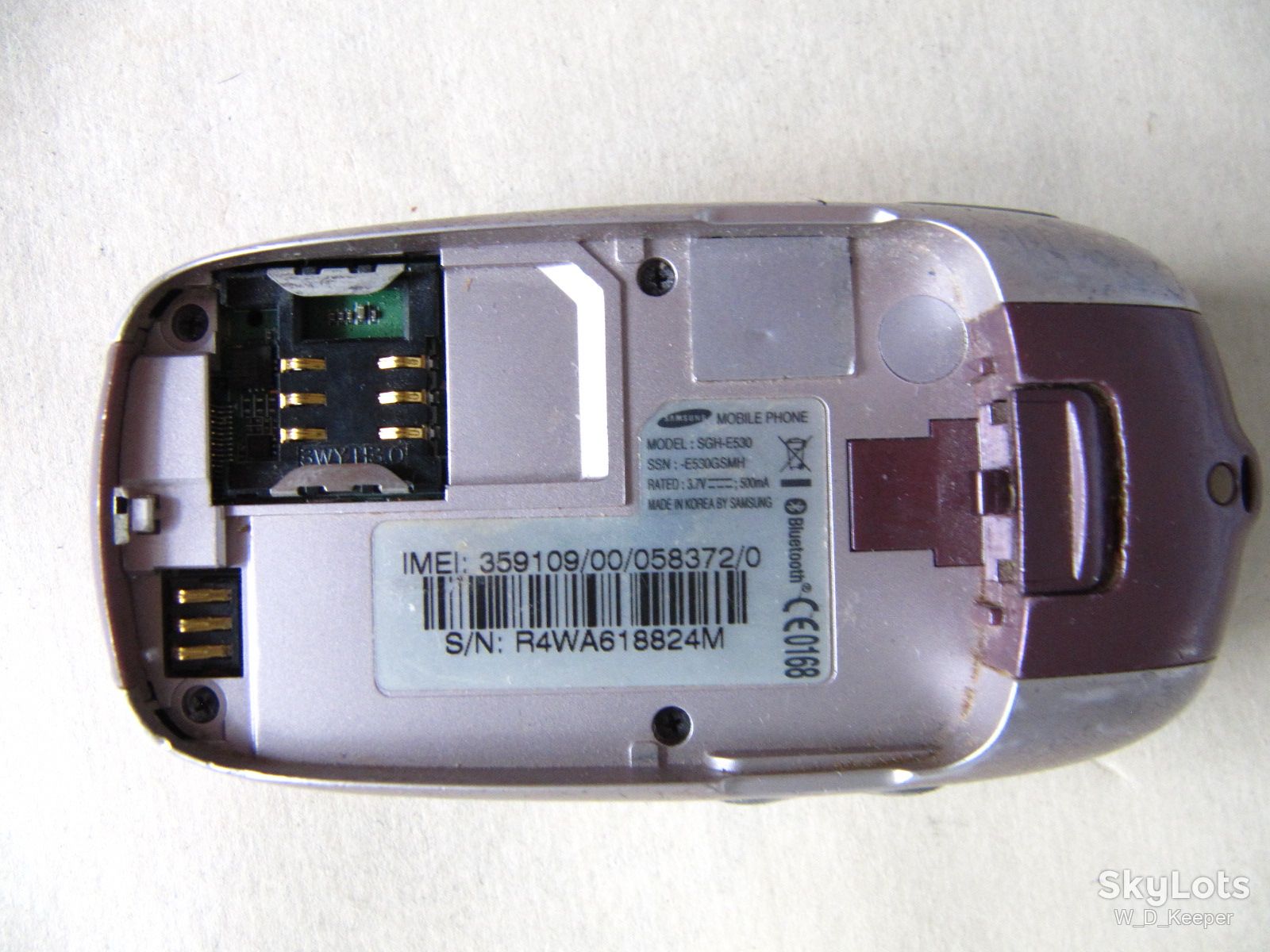 Samsung SGH-E530 розкладушка 2005 рік, арабська на клавіатурі - фото фото фото 3