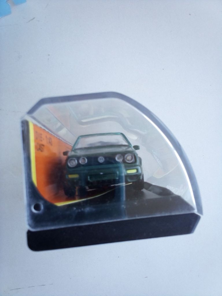New-Ray 1:43 Volkswagen Golf Cabriolet  (1988) - фото фото фото 3