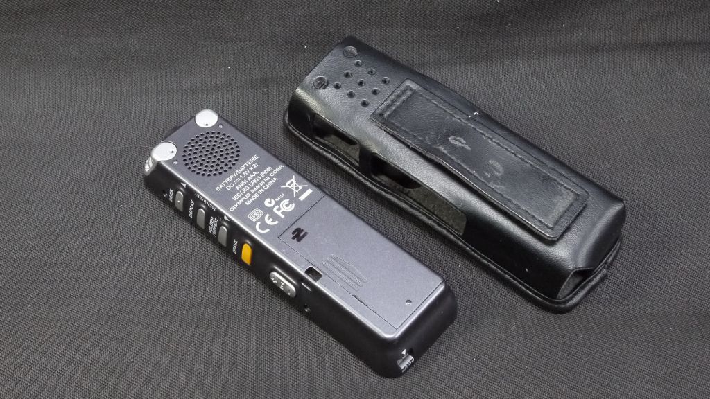 Цифровой стерео диктофон Olympus DS-2 Digital Voice Recorder Вживане - фото фото фото 1