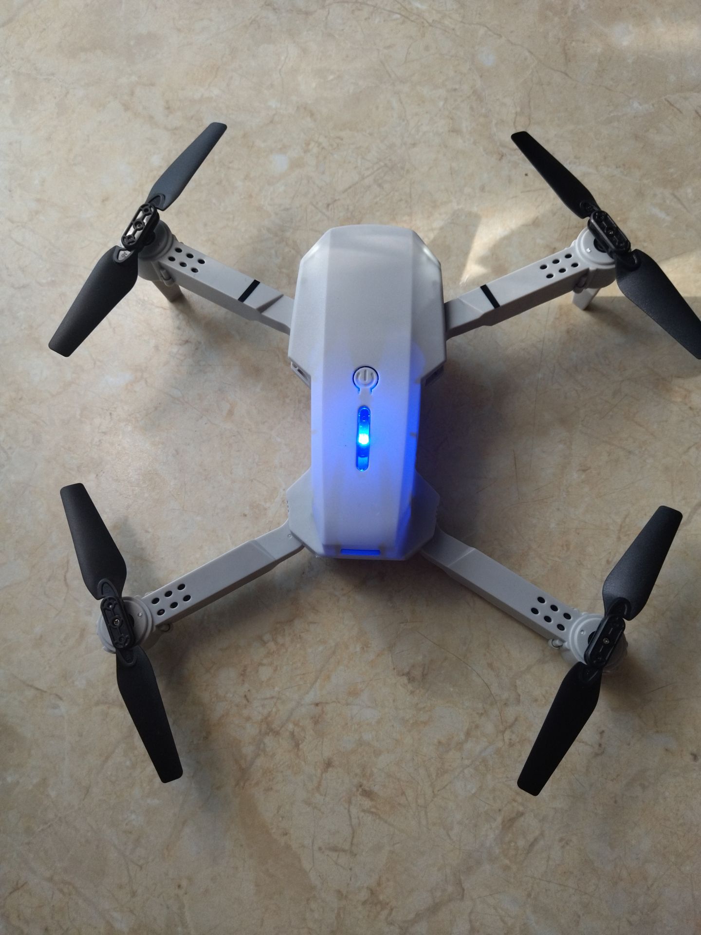 Дрон RC E88 Pro з 4K  камерою    (single), FPV, барометр, кейс. БЕЗ РЕЗЕРВУ! - фото фото фото 4