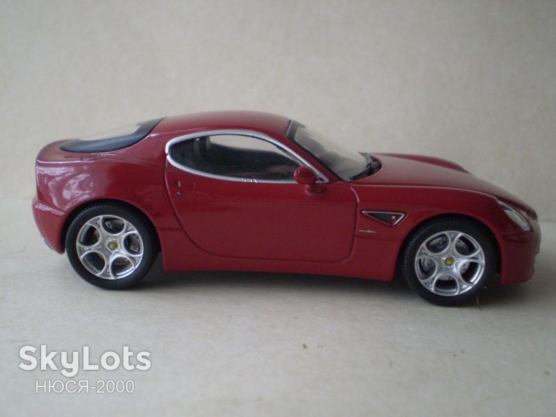 Alfa Romeo 8C-Hongwell/Cararama/Motorama - фото фото фото 2