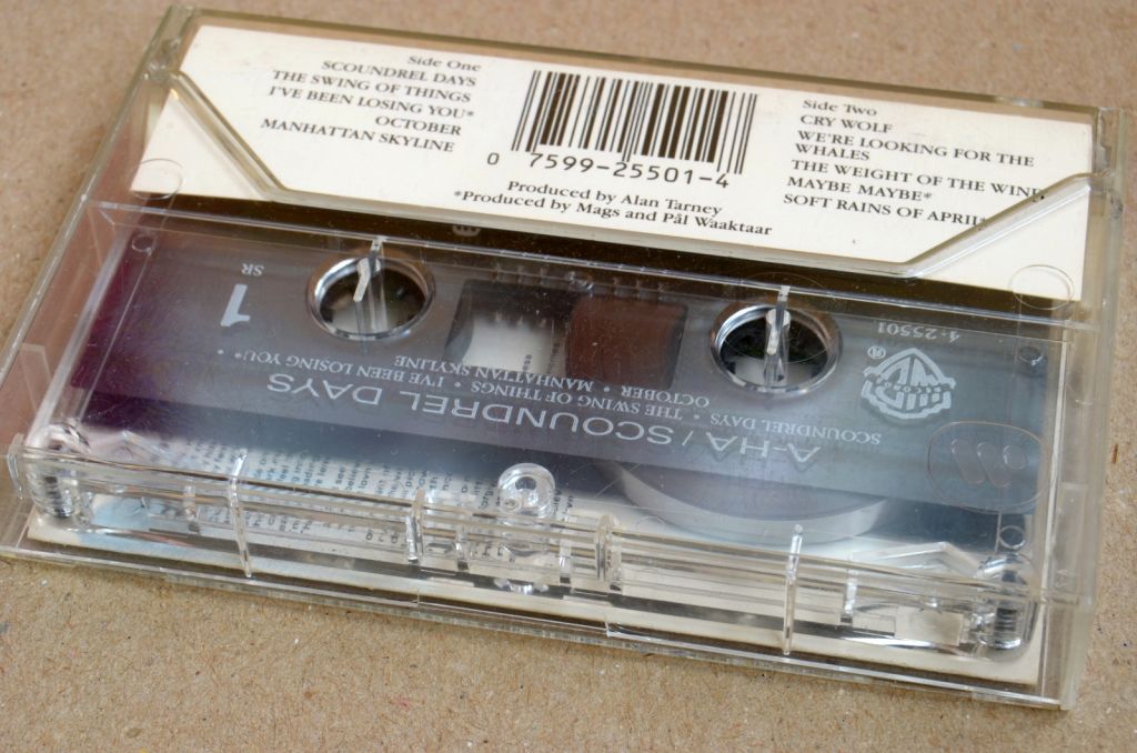 A-HA SCOUNDREL DAYS касета кассета cassette - фото фото фото 1
