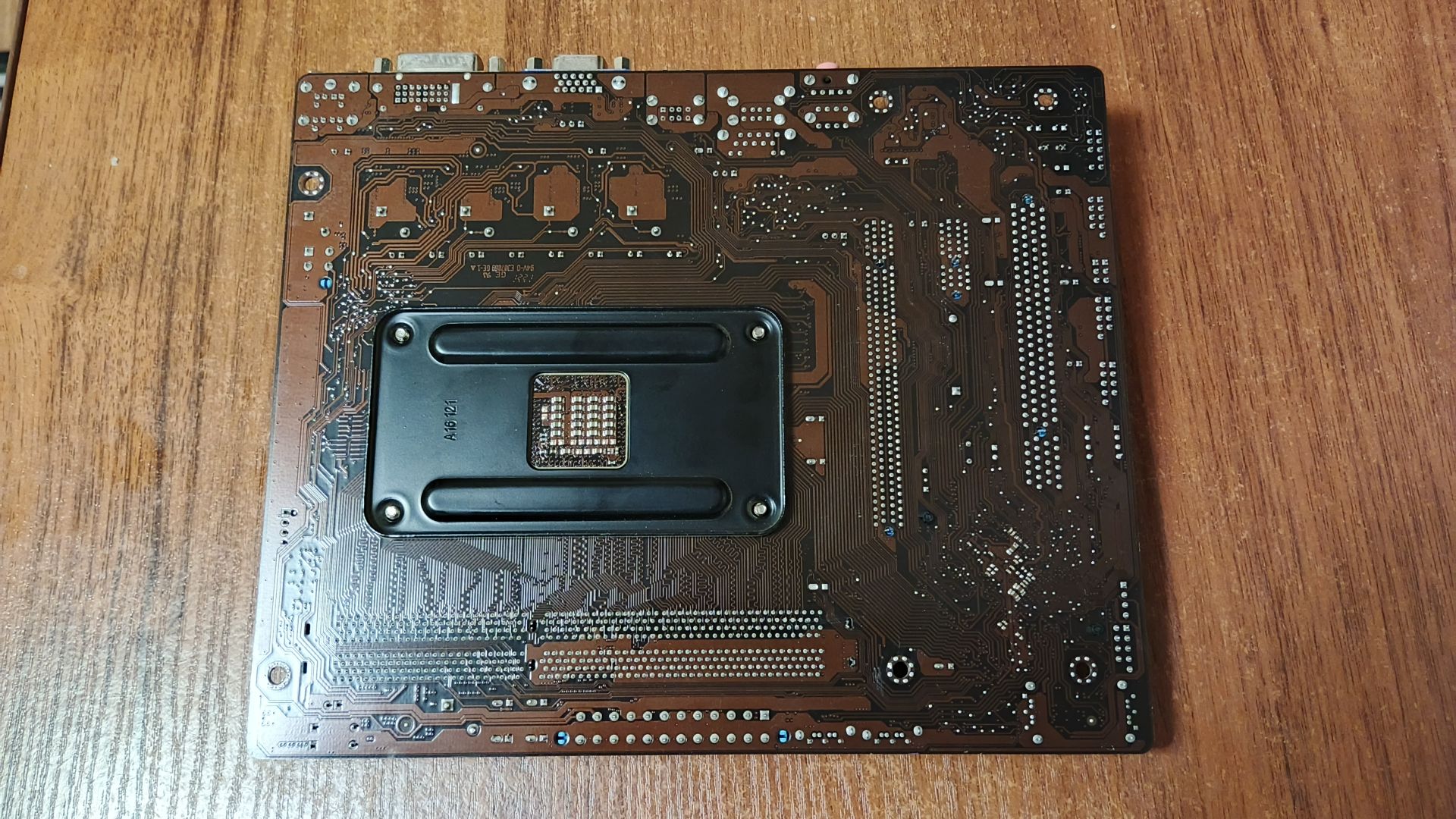 Asus F1A55-M LK R2.0  (sFM1, AMD A55, PCI-Ex16)#2 - фото фото фото 1