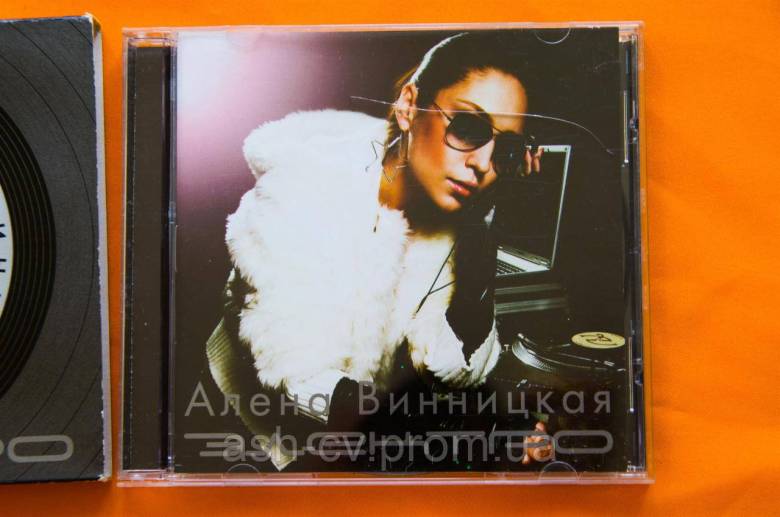 Музичний диск CD. ОЛЕНА ВІННИЦЬКА - ЕЛЕКТРО - фото фото фото 3