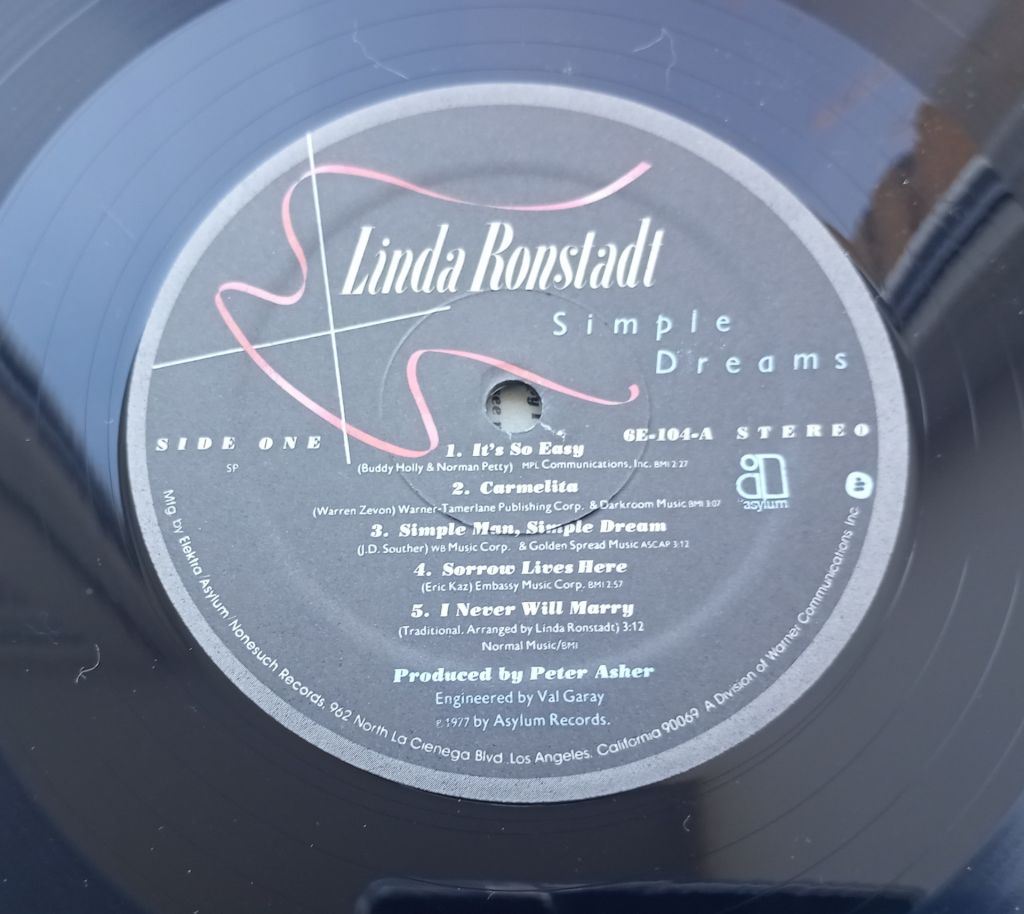 LINDA RONSTADT Simple Dreams LP EX-/EX - фото фото фото 3