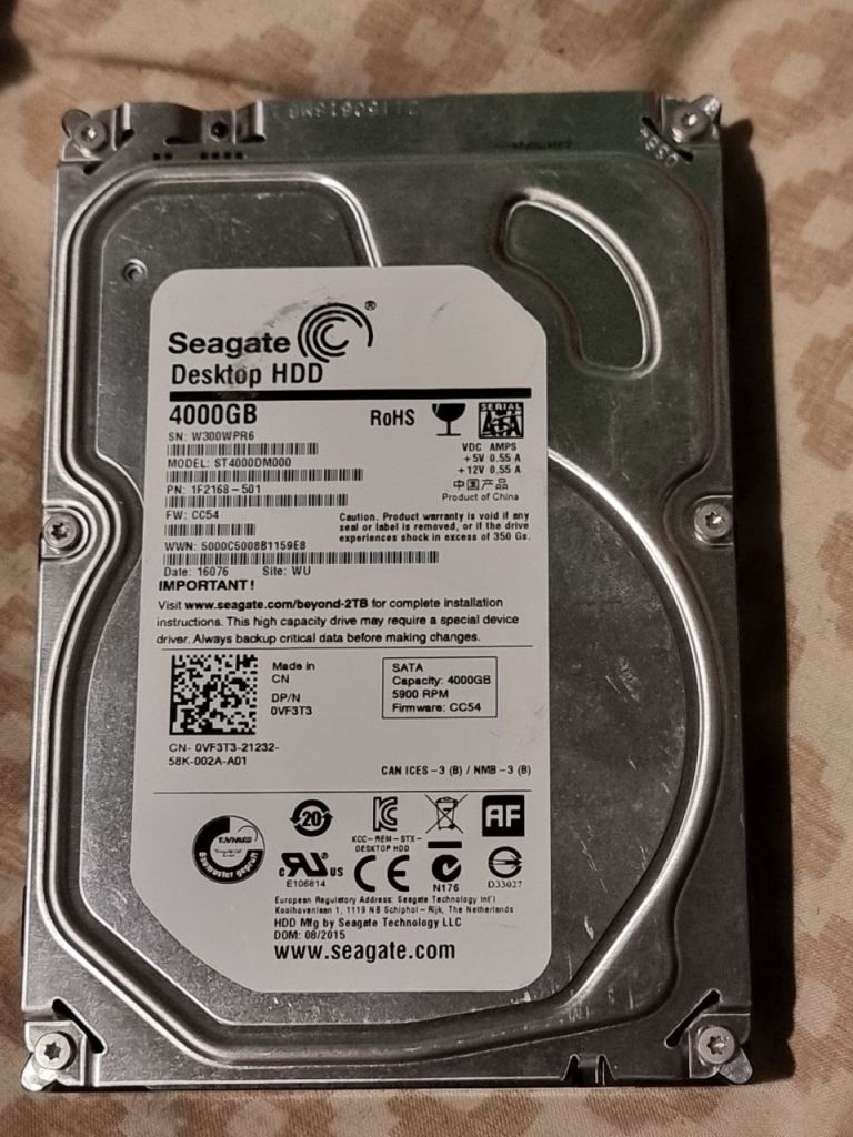Hdd 3.5 4 тб seagate desktop hdd жесткий диск st4000dm000 - фото фото фото 0
