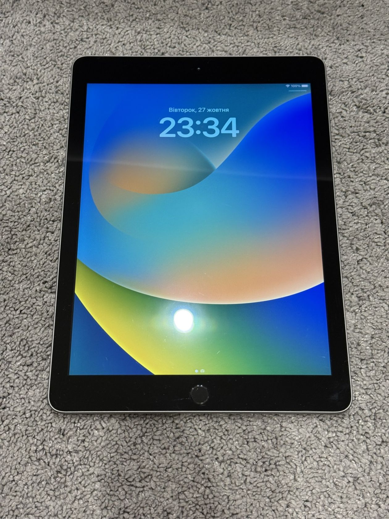 Планшет Apple iPad 5 A1822 32Gb Space Gray - фото фото фото 0