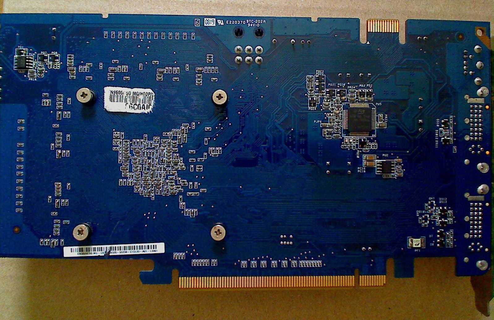 Видеокарта ASUS EN9600GSO/512MB/DDR2 - фото фото фото 3