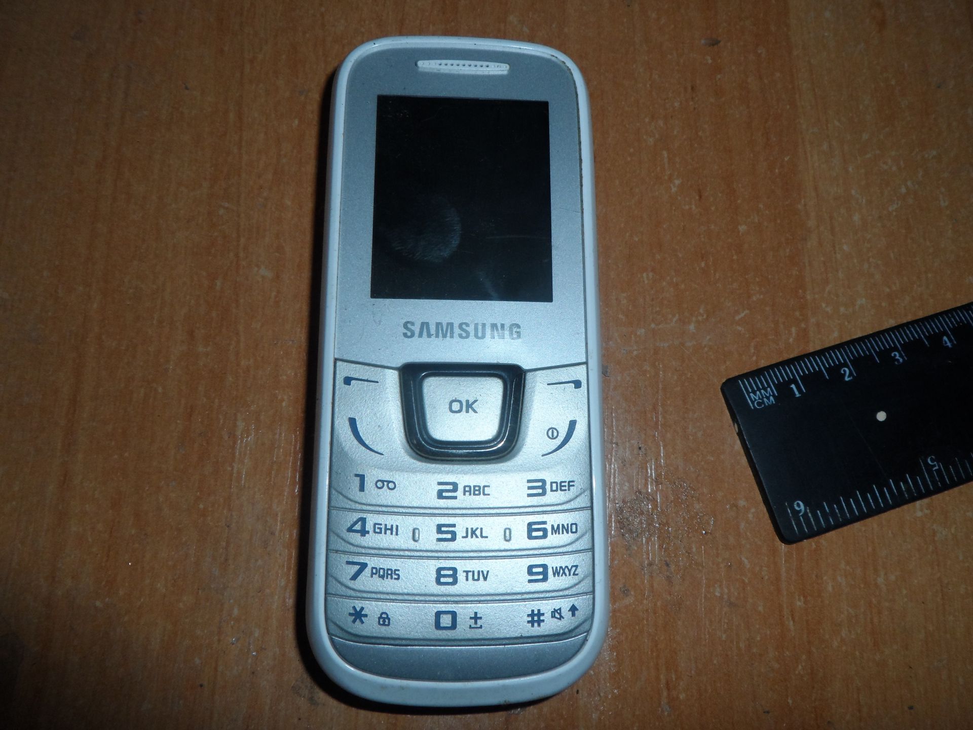 мобильный телефон SAMSUNG  GT-E1280 - фото фото фото 2