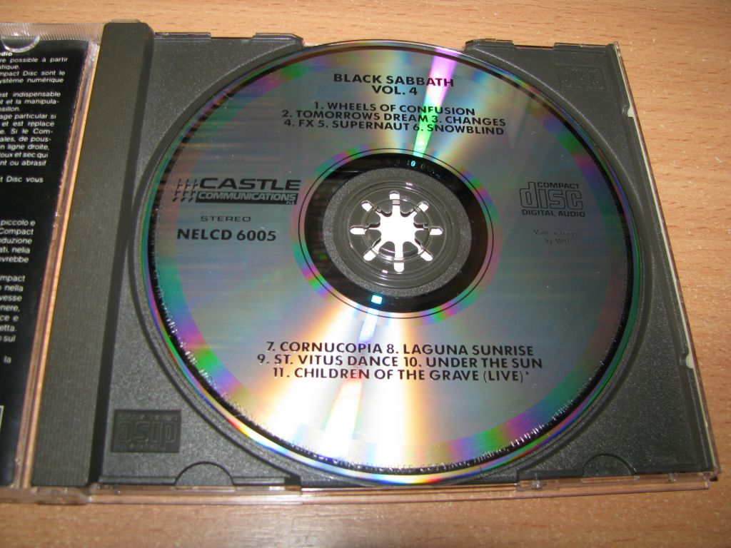 BLACK SABBATH - Vol 4    (1986 Castle 1st press ) - фото фото фото 2