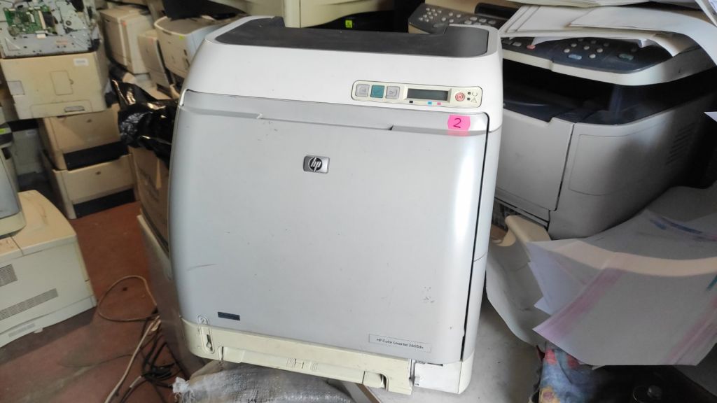 Принтер HP Color LaserJet 2605dn №2 - фото фото фото 0