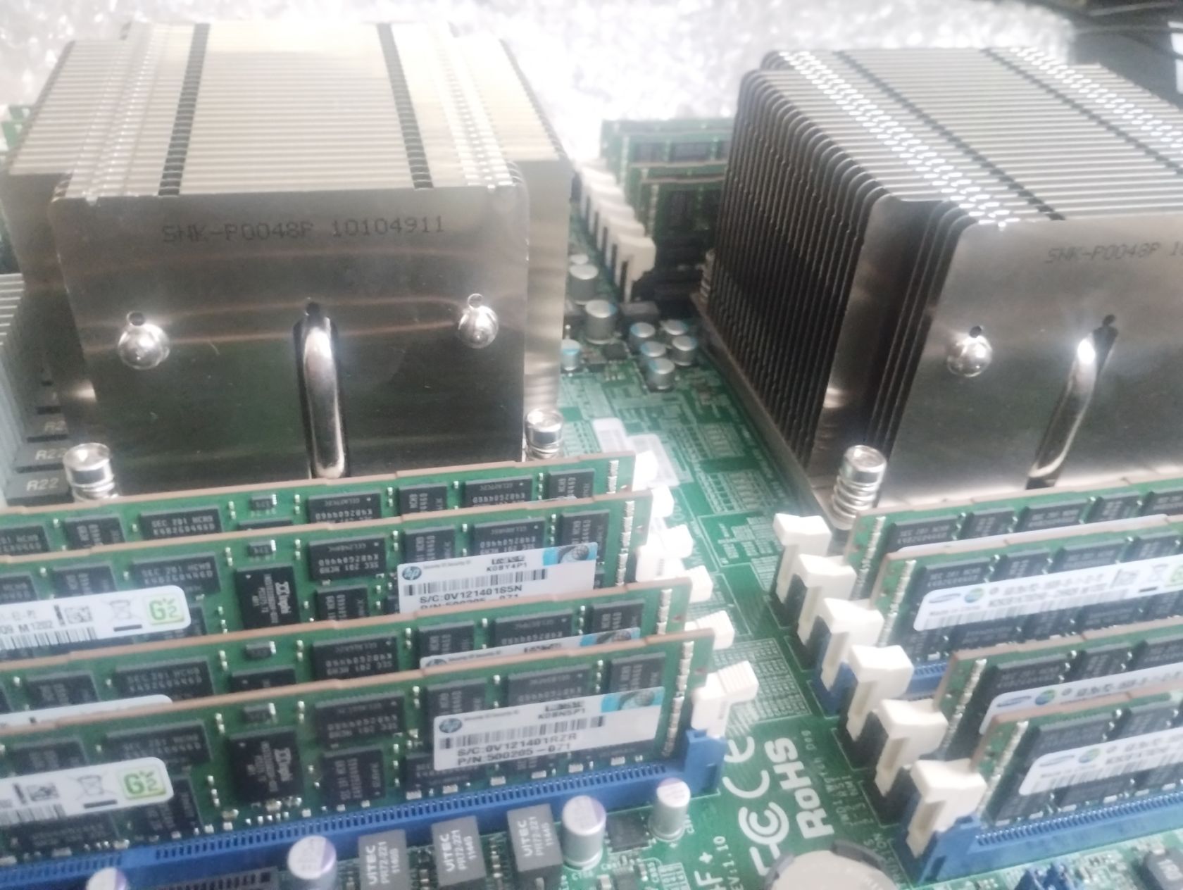 Комплект Supermicro X9DRi-LN4F+ / 2x E5-2690 / 128GB ECC / 2 x радіатори - фото фото фото 2