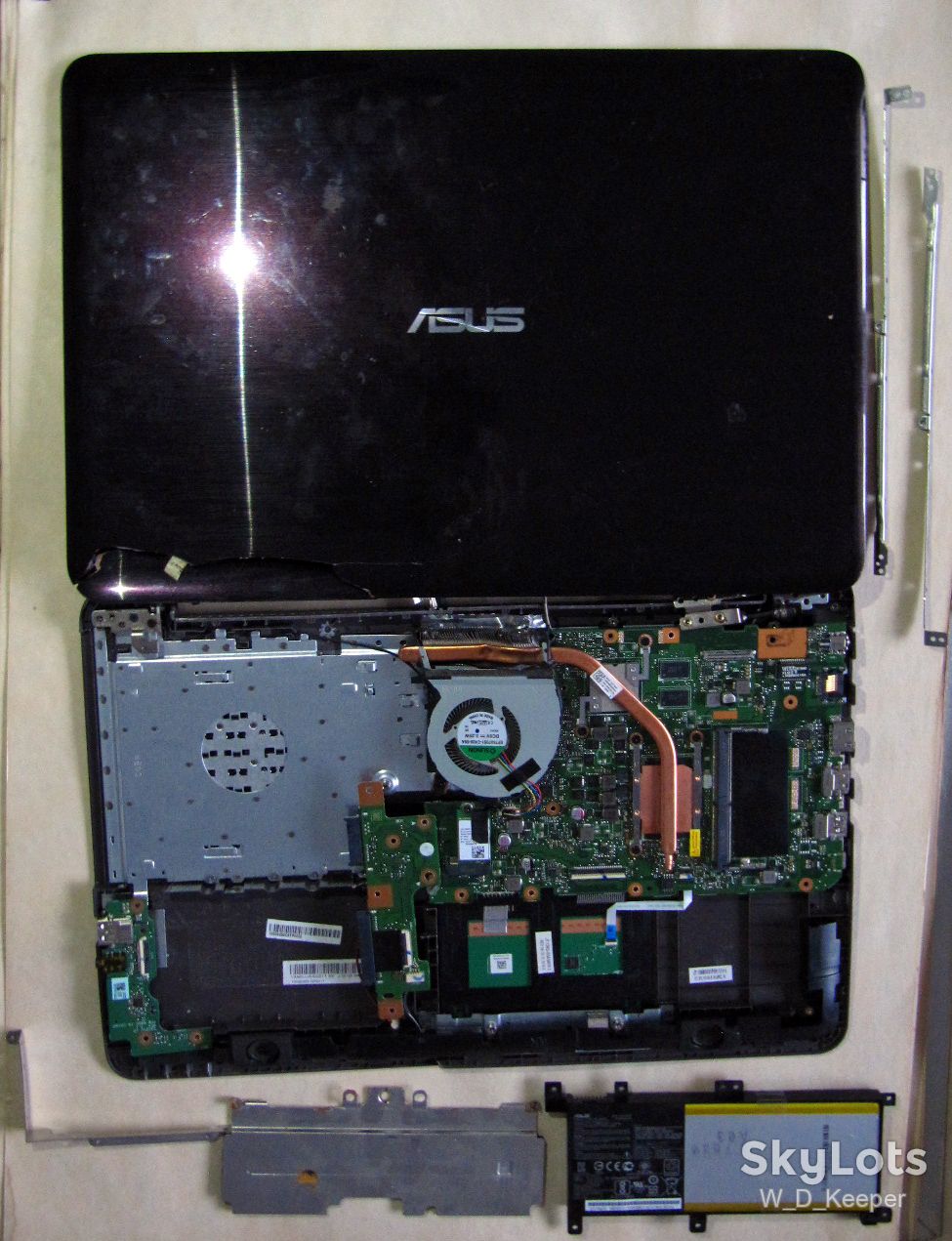 Asus X556UQK i3 7gen GeForce 940MX - фото фото фото 1