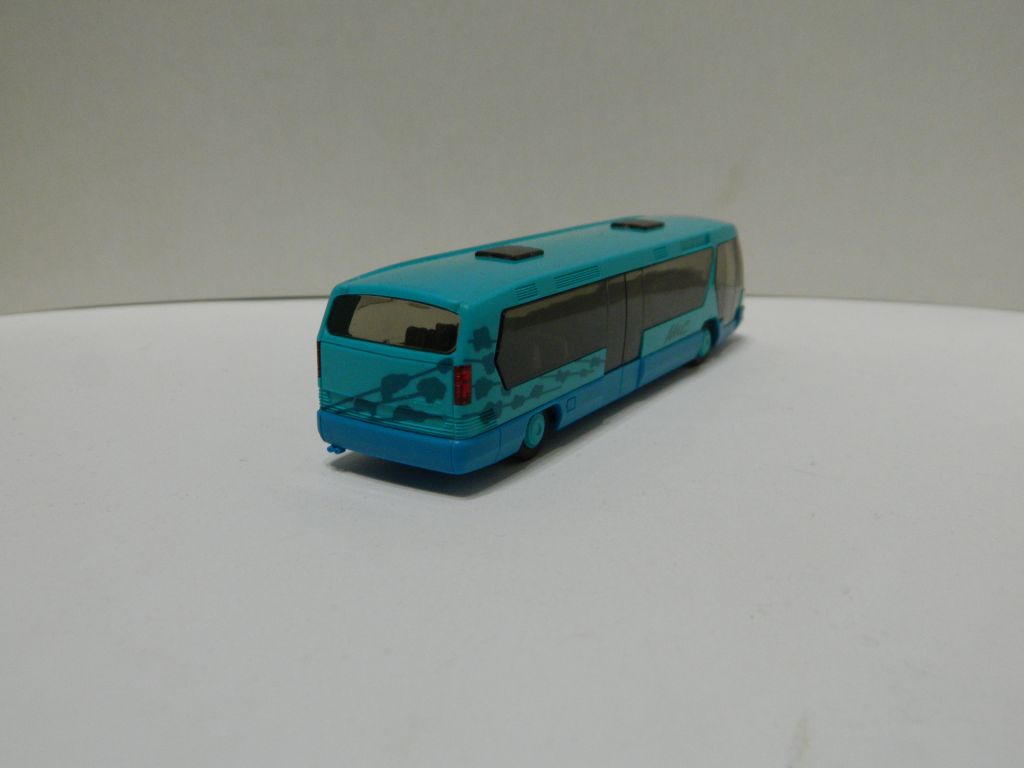 Автобус NEOPLAN Metroliner. RIETZE 1:87 H0  (31725). - фото фото фото 1