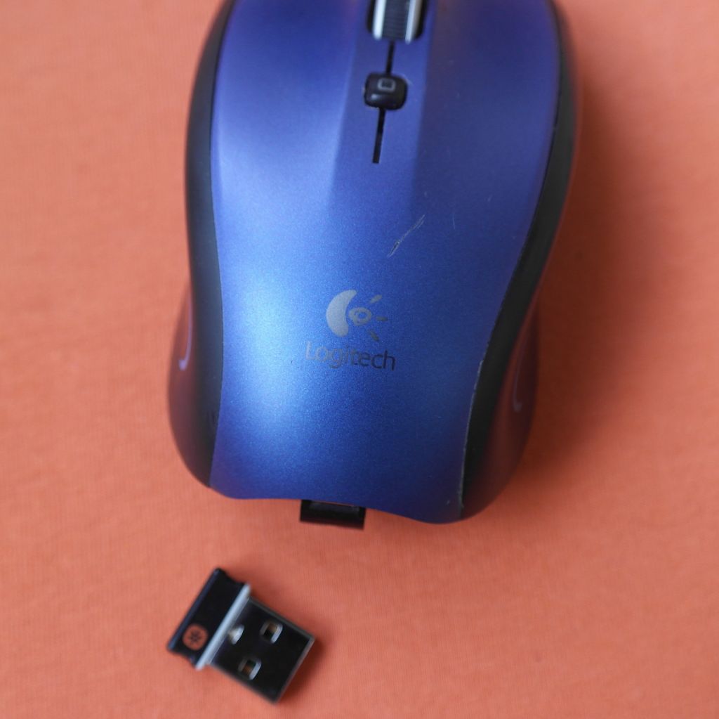 Logitech Couch Mouse M515 - фото фото фото 3