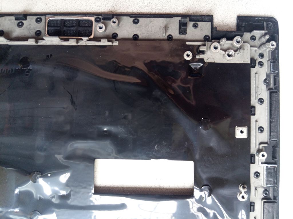 Б/У Топкейс на Lenovo ThinkPad T490 - фото фото фото 2