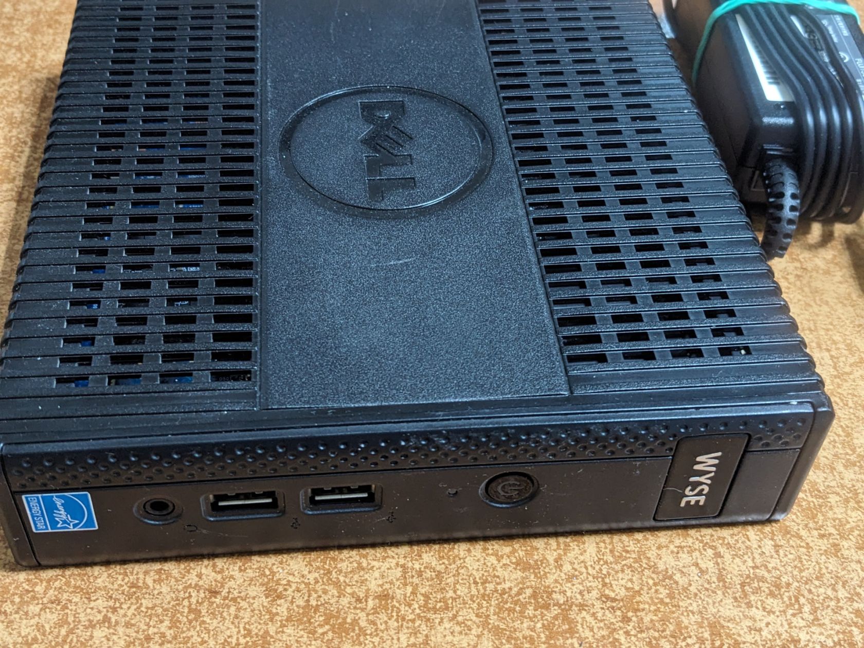 Dell Wyse 5010 4/8Gb міні-ПК неттоп тонкий клієнт Thin Client    (debian/ubuntu/win xp/win 7) - фото фото фото 1