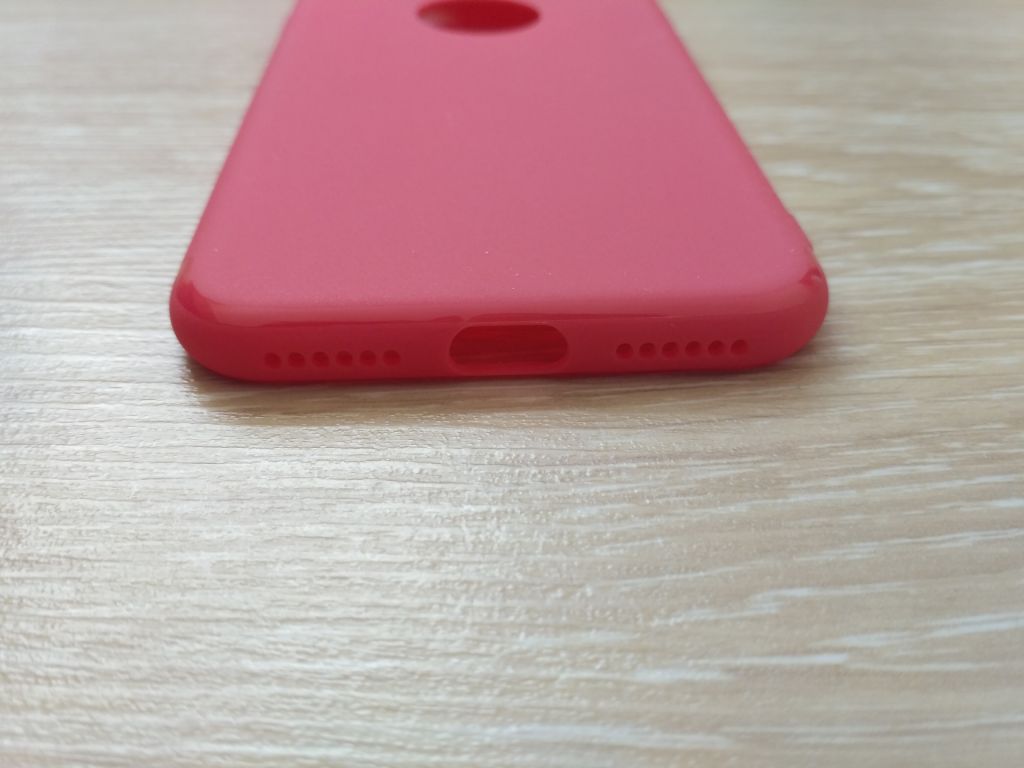 Чехол на iPhone 8 Красный - фото фото фото 4