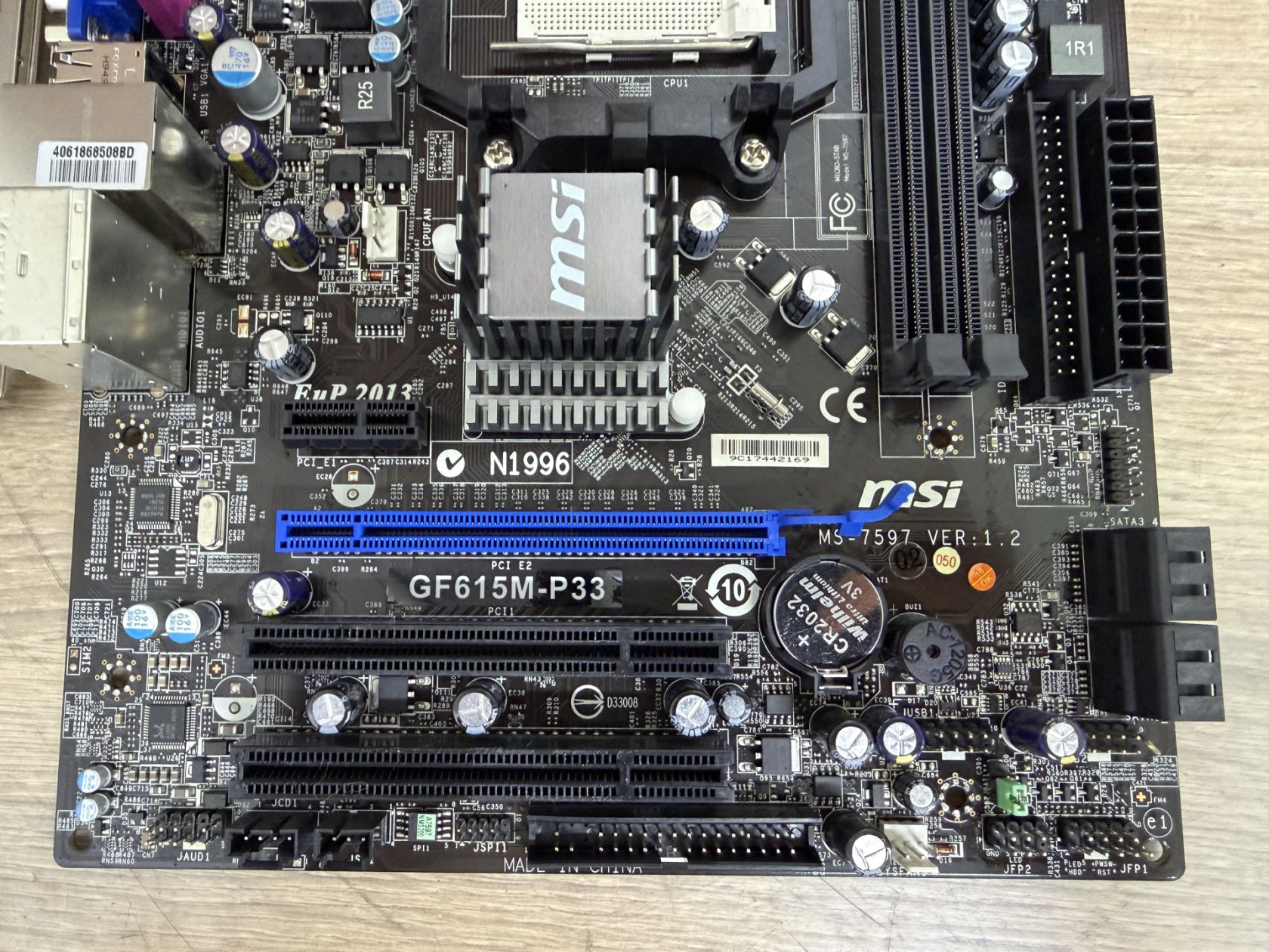 Материнська плата MSI GF615M-P33     (AM3, GF7025, PCI-Ex16) - робоча - фото фото фото 6
