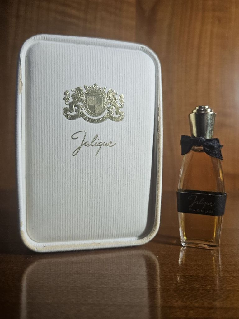 Jalique Margaret Astor 7,5ml Parfum - фото фото фото 0