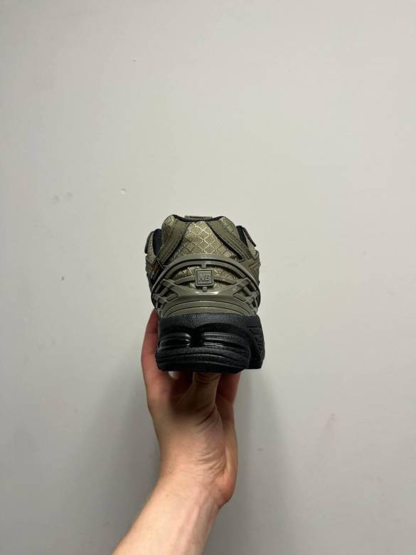 New Balance 1906R Cordura Green Black 41 - фото фото фото 2