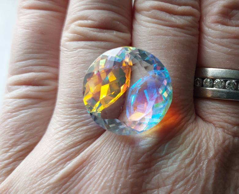 Радужный кварц 27.3 Ct - фото фото фото 3