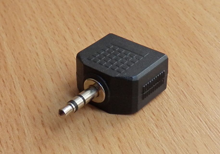 Перехідник, розгалужувач HM-335 з 3.5 mm на 2x3.5 mm стерео - фото фото фото 1