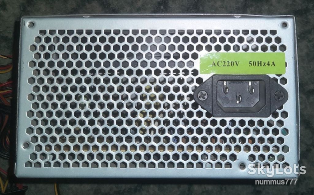 Блок живлення Delux ATX-400W P4 400W №3 Тест ОК - фото фото фото 3