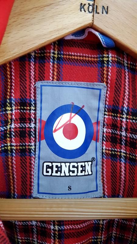 Красивая ветровка gensen - фото фото фото 2
