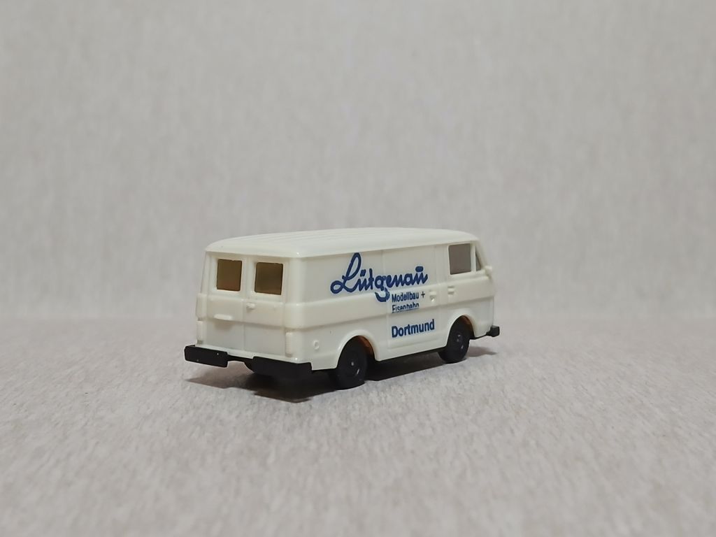 Автомобиль VW LT-28. WIKING 1:87 H0  (41721/3) . - фото фото фото 1